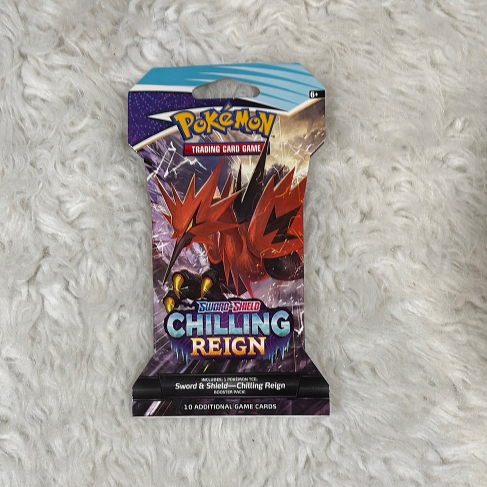 Pokemon Chilling Reign Pack with Red and Blue Design